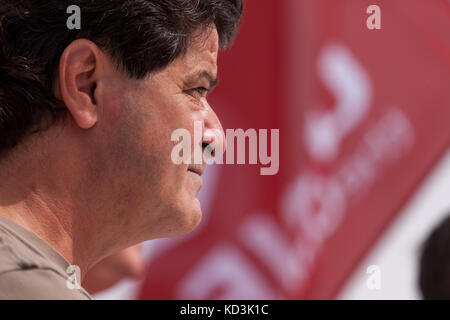 Jerry Dias, le président du syndicat de l'unifor est représenté à un rassemblement de solidarité à Ingersoll sur le Oct, 6, 2017. Banque D'Images