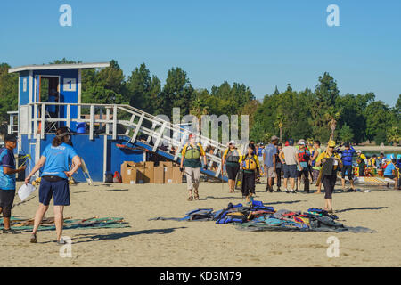 Le comté de Los Angeles, oct 7 : Dragon Boat Festival le Oct 7, 2017 at Santa Fe dam Recreation Area, Los Angeles County, Californie, États-Unis Banque D'Images