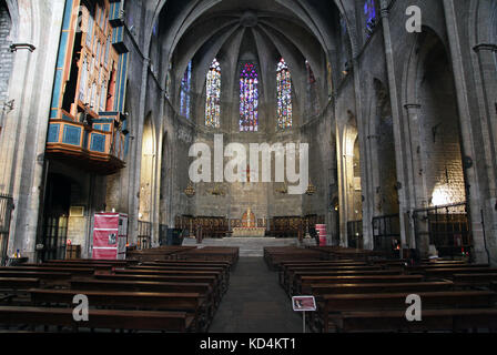 Basilique de l'intérieur Église Santa Maria del Pi dans le quartier gothique de Barcelone Catalogne Espagne Banque D'Images