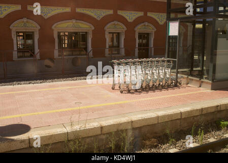 Gare d'Alcázar de San Juan en Espagne Banque D'Images