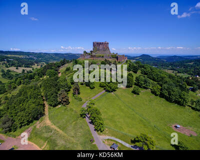 Château de Murol (centre de la France), château médiéval datant du xiième siècle Banque D'Images