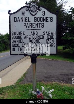 Greensboro, Caroline du Nord le 13 juillet 2017 à : un signe indiquant l'emplacement de Daniel Boone's parents (Squire et sarah Boone's) tombe dans l'un Banque D'Images