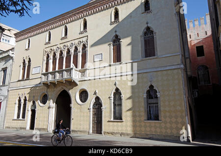 Palazzo Romanin Jacur, à Padoue, Italie, un palais gothique vénitien du 14ème siècle, Banque D'Images