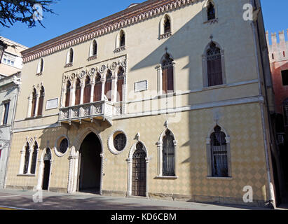 Palazzo Romanin Jacur, à Padoue, Italie, un palais gothique vénitien du 14ème siècle, Banque D'Images