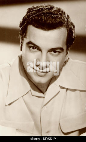 Mario Lanza, portrait sur carte postale photographique la chanteuse américaine d'origine italienne, 1921-1959. Metro Goldwyn Mayer. Banque D'Images