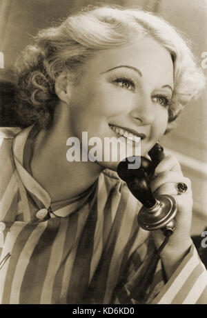 Grace Moore comme 'Mary' dans 'One Night of Love' (1934). L'actrice et chanteuse américaine, 5 décembre 1901-26ème Janvier 1947. A chanté au Metropolitan Opera House, New York, avant de faire une apparition à l'écran en film. Banque D'Images