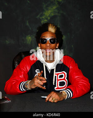 Wiz Khalifa photographié lors de la sortie de son nouvel album "Rolling Papers" à Best Buy Union Square à New York, le 29 mars 2011 © Martin Roe / MediaPunch Inc Banque D'Images