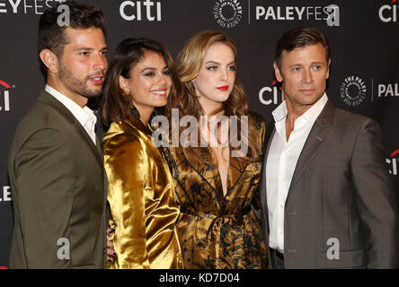 Des célébrités assistent au PaleyFest Fall 'Dynasty' Arrivals au Paley Center for Media de Beverly Hills. Avec la participation des artistes : Rafael de la Fuente, Nathalie Kelley, Elizabeth Gillies, Grant Afficher où : Los Angeles, Californie, États-Unis quand : 10 sept. 2017 crédit : Brian to/WENN.com Banque D'Images