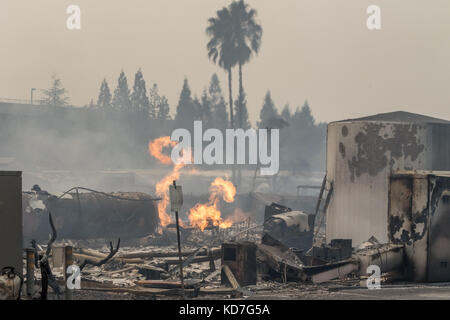 Le Comté de Sonoma, en Californie, USA. 09Th oct, 2017. Le comté de Sonoma, California, United States, lundi, 9 octobre 2017. devistation dans tout comté. crédit : kathryn capaldo/Alamy live news Banque D'Images