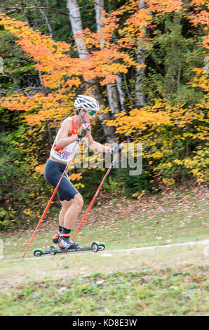 Flaming quitte la compétition festival rollerski à Lake Placid ny Banque D'Images