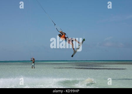 Kite Surf los Roques venezuela Banque D'Images