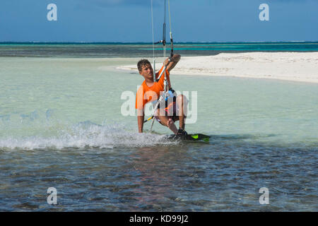 Kite Surf los Roques venezuela Banque D'Images