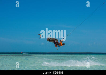 Kite Surf los Roques venezuela Banque D'Images