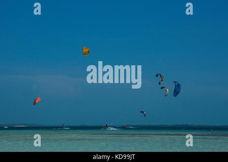 Kite Surf los Roques venezuela Banque D'Images