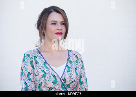 Rome, Italie. Oct 11, 2017. auteur-compositeur italien Carmen Consoli durant la photocall du film 'Monster' famille italienne avec des voix d'acteurs du film Carmen Consoli et max gazzè également les auteurs de la chanson qui fait partie de la bande son. crédit : matteo nardone/pacific press/Alamy live news Banque D'Images