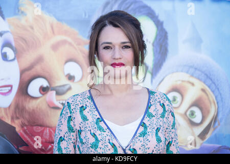 Rome, Italie. Oct 11, 2017. auteur-compositeur italien Carmen Consoli durant la photocall du film 'Monster' famille italienne avec des voix d'acteurs du film Carmen Consoli et max gazzè également les auteurs de la chanson qui fait partie de la bande son. crédit : matteo nardone/pacific press/Alamy live news Banque D'Images