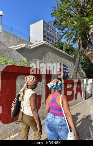 Les femmes à La Havane Cuba Banque D'Images