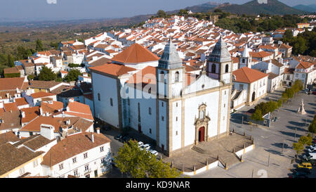 Église Santa Maria da Devesa, Castelo de Vide, Portugal Banque D'Images