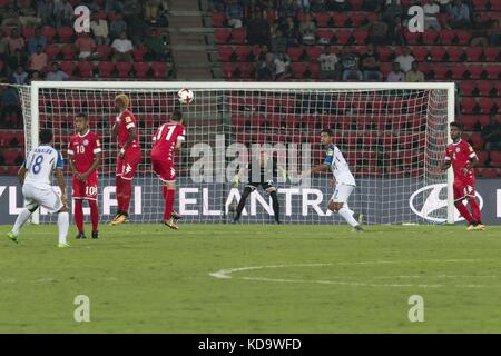 Guwahati, Assam, Inde. Oct 11, 2017 moments. de FIFA U-17 World Cup match du groupe e entre le Honduras vs nouvelle Calédonie.dans un match du groupe e de la coupe du monde u-17 de la fifa, le Honduras a battu 5-0 Nouvelle Calédonie par Indira Gandhi au stade d'athlétisme, Guwahati, Inde. C'était hondurasã' â"¢ plus grande victoire dans la coupe du monde u-17 depuis leurs débuts en 2007. crédit : vikramjit kakati/zuma/Alamy fil live news Banque D'Images