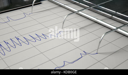 Un gros plan du détecteur de mensonges les aiguilles de la machine lignes bleu dessin sur papier graphique illustrant un interrogatoire - 3D render Banque D'Images