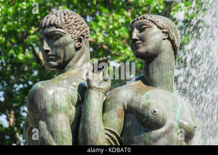 Brooklyn, New York - 30 juin 2007 : bailey fontaine sculpture extérieure à new york sur le site de trois fontaines du 19ème siècle dans la région de Grand Army Plaza Banque D'Images