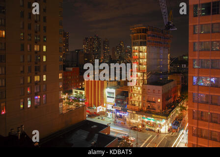 New York - 22 juin 2007 : new york city nightlife. Les rues et les bars de nuit. Banque D'Images