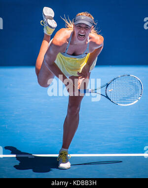 Maria Sharapova joue à l'Open d'Australie 2013 - un tournoi du Grand Chelem, le tournoi est l'événement d'ouverture du calendrier du tennis chaque année. Le Banque D'Images