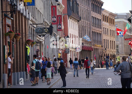 Montréal, Québec, 24 mai, 2016. Rue St-Paul dans le Vieux-Montréal. Crédit : Mario Beauregard/Alamy Live News Banque D'Images