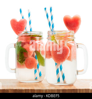 Watermelon drink dans des pots Mason Banque D'Images