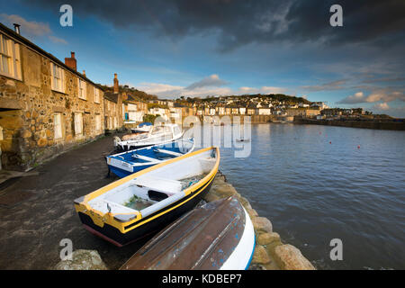 Port de Mousehole ; Cornwall ; Royaume-Uni Banque D'Images