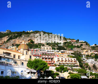 Positano, Amalfi Coast, Péninsule de Sorrente, Campanie, Golfe de Salerne, Italie. Banque D'Images