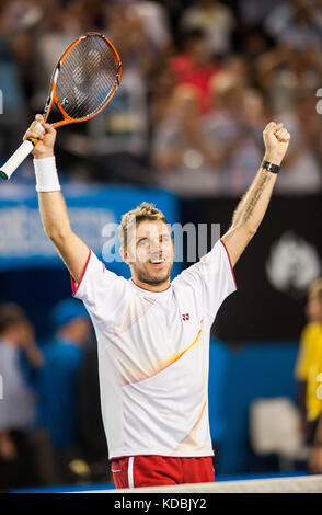 Stanislaus Wawrinka de Suisse a battu le premier joueur dans le monde R. Nadal d'Espagne pour réclamer le 2014 Open d'Australie hommes Singles champ Banque D'Images