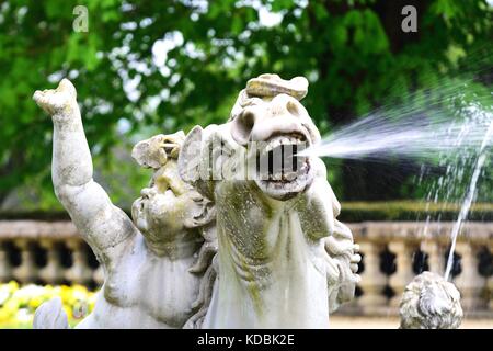 Close up of horse statue nymphe et Banque D'Images