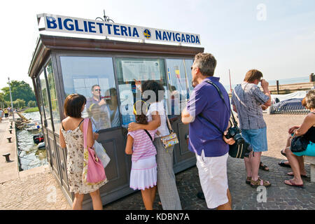 Billets de bateau, Bardolino, garda lake, province de Vérone, Italie Banque D'Images