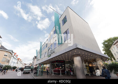 Aktuelles Thema, Wirtschaft, Deutschland, Rheinland-Pfalz, Speyer, Maxilianstrasse, octobre 12. Blick auf eine Filiale des Kaufhausunternehmens Gale Banque D'Images