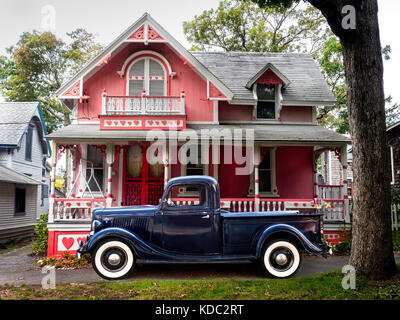 Chalets en pain d'épice dans le Camp-Meeting Association Park Oak Bluffs Martha's Vineyard ma USA Banque D'Images