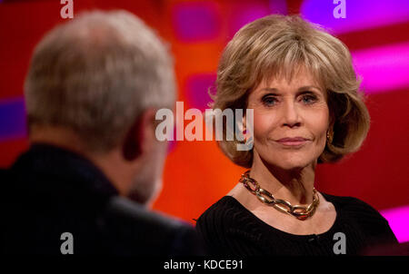 Jane Fonda pendant le tournage du Graham Norton Show aux London Studios, devant être diffusé sur BBC One vendredi soir. Banque D'Images