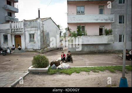 Scène de vie quotidienne près de Hamhung en octobre 2012. Scène de la vie quotidienne près de Hamhung en octobre 2012 Banque D'Images