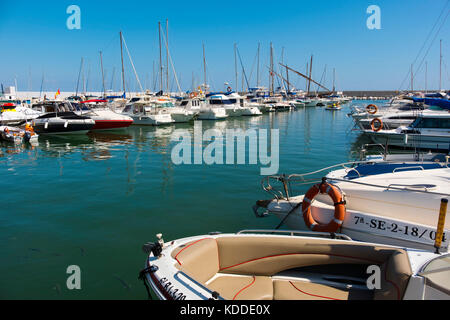 Marina Fuengirola. Province de Málaga, Costa del sol, Andalousie. Europe du sud de l'Espagne Banque D'Images