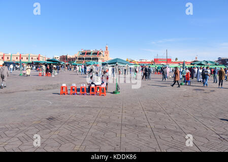 Marrakech, Maroc - 28 décembre 2017 : Jeema el Fna à Marrakech Banque D'Images