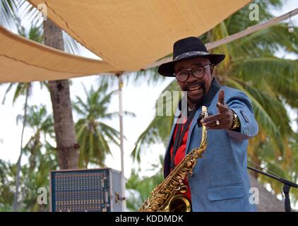 Artiste du spectacle à Kunduchi Beach Hotel, Dar es Salaam Banque D'Images