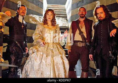 Les TROIS MUSKETEERS 2011 Summit Entertainment film avec de gauche: Matthew Macfadyen, Milla Jovovich, Ray Stevenson, Luc Evans Banque D'Images