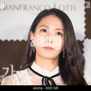 Boa, 12 octobre 2017 : la chanteuse et actrice sud-coréenne Boa assiste à une conférence de presse après une avant-première de son nouveau film, 'Autumn Sonata' à Séoul, en Corée du Sud. Crédit : Lee Jae-won/AFLO/Alamy Live News Banque D'Images