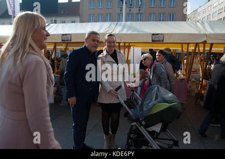 Zagreb, Croatie. 13 oct, 2017. Foire de l'hiver et produits autonomes. crédit : veronika pfeiffer/Alamy live news Banque D'Images