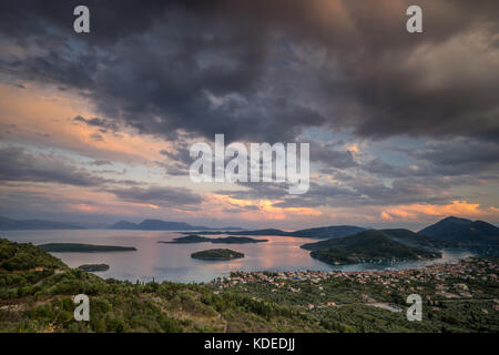 Coucher de soleil sur l'île de Lefkas en Grèce Banque D'Images