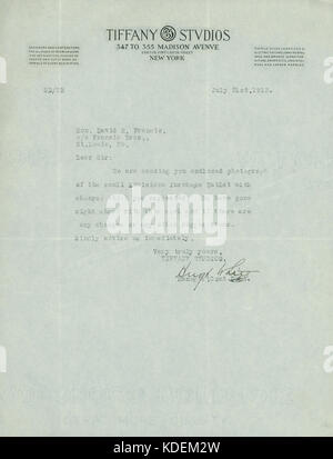 Lettre de Hugh White, Tiffany Studios, 347 à 355 Madison Avenue à l'angle de quarante cinquième Street, New York, à l'honorable David R. Francis, c o Francis Bros., Saint Louis, Mo., Juillet 31, 1913 Banque D'Images