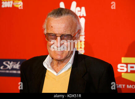 Stan Lee arrive aux « Video Game Awards » de Spike TV en 2007. Mandalay Bay Resort. Las Vegas, Nevada. 7 Décembre 2007. © Kabik / MediaPunch Banque D'Images