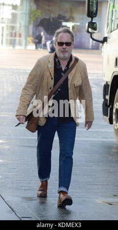 Vic Reeves repéré arrivant à la rue Coronation situé à Media City UK avec : Vic Reeves où : Manchester, Royaume-Uni quand : 13 Sep 2017 crédit : WENN.com Banque D'Images