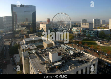 Vue sur Broad Street, Birmingham, Centenary Square et l'hôtel Hyatt, 2003. Banque D'Images