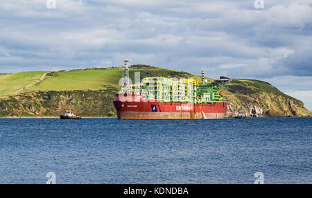 Premier Oil's unité flottante de production, de stockage et de déchargement (NPSD) BW Catcher prépare à quai à l'énergie mondiale pier Nigg Highland Ecosse Banque D'Images